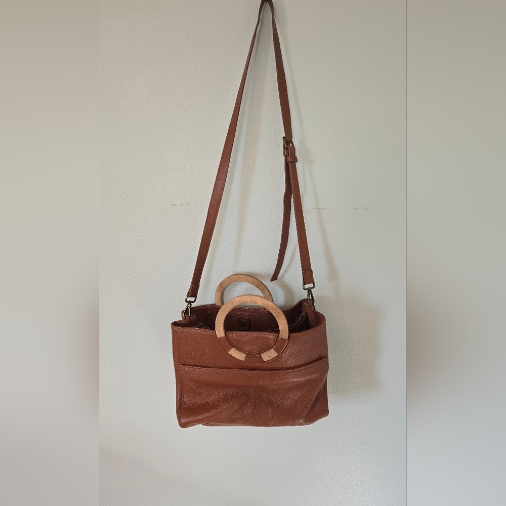 Rachel Roy Brown leather bag with wooden handles *One Handle Is Broken! - Picture 4 of 7